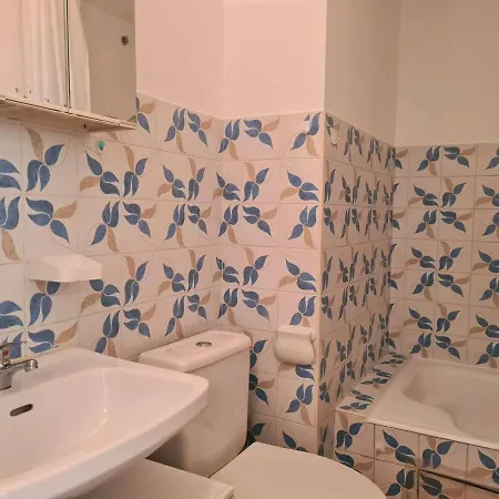 Confortable Avec Loggia, A 850 M De La Et Proche Du Port - Cap D'agde - Fr-1-249-270
